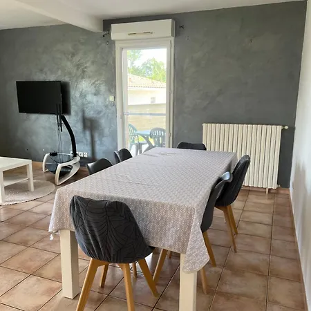 Maison Familiale - 4 - Proche Bordeaux Et Libourne Hébergement de vacances Saint-Sulpice-et-Cameyrac